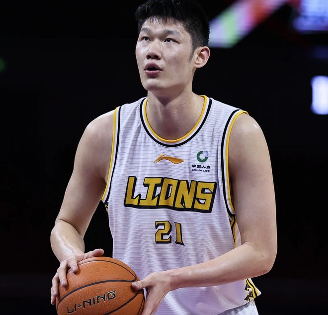 九游体育下载-关于今晨金州勇士备战CBA常规赛；复出首秀细节曝光；底气十足；心理建设被强调的信息-九游体育下载